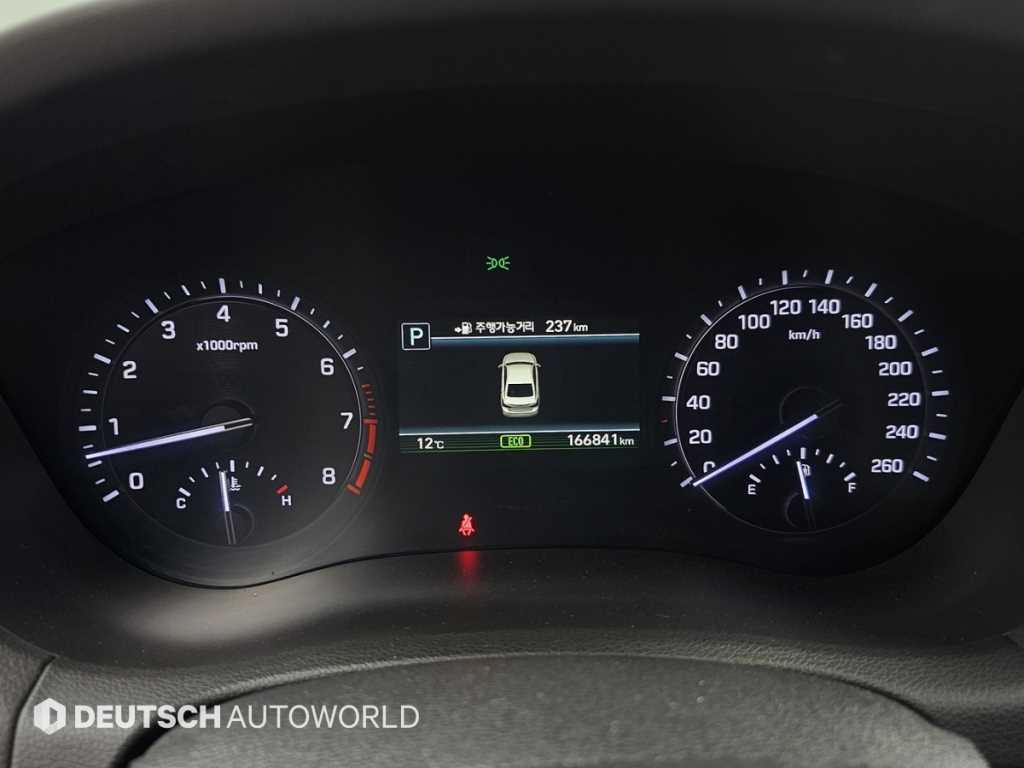 Genesis G80 - Vista 8