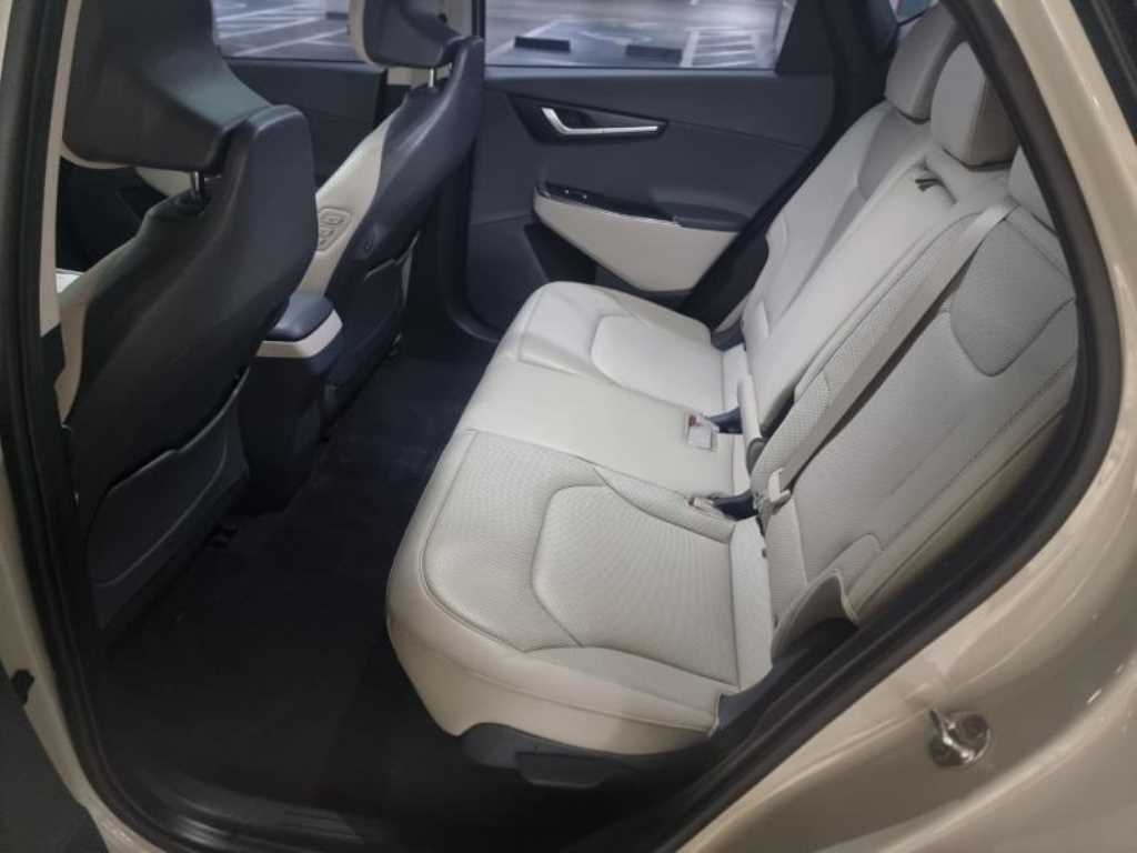 KIA EV6 - Vista 9
