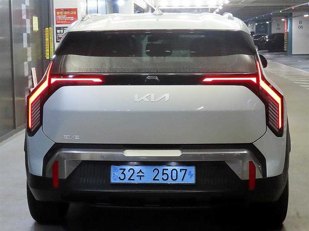 KIA EV3 - Vista 5