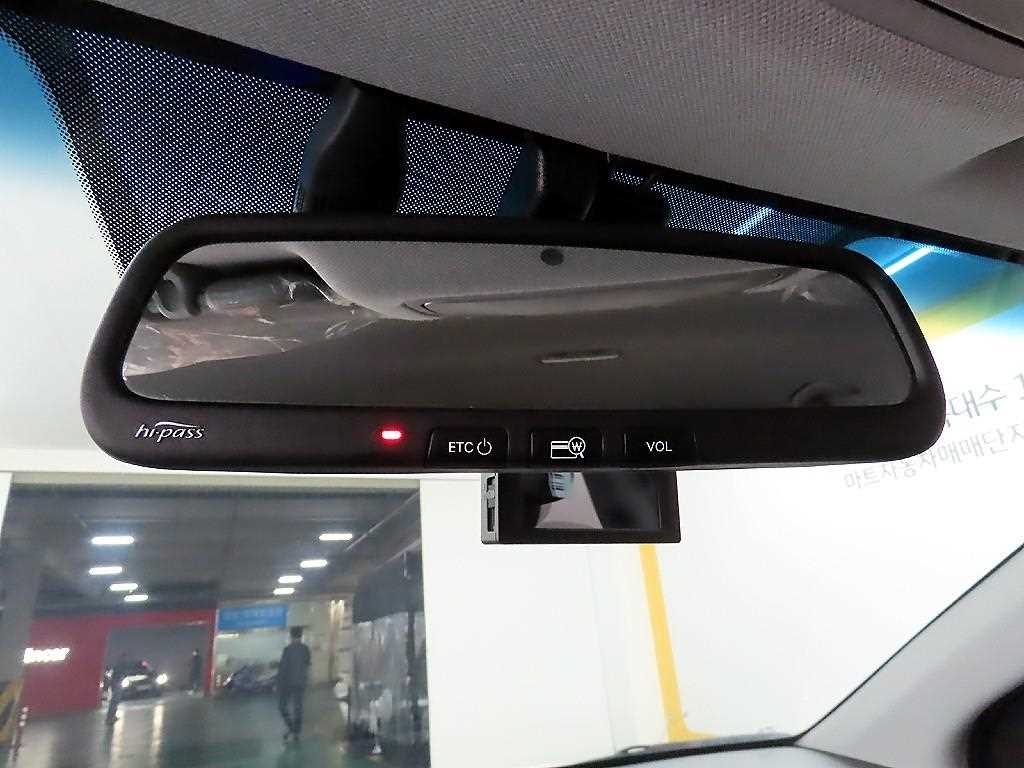 HYUNDAI Avante 2017 Blanco - Importación desde Corea - HF Imports Iquique - Foto 17