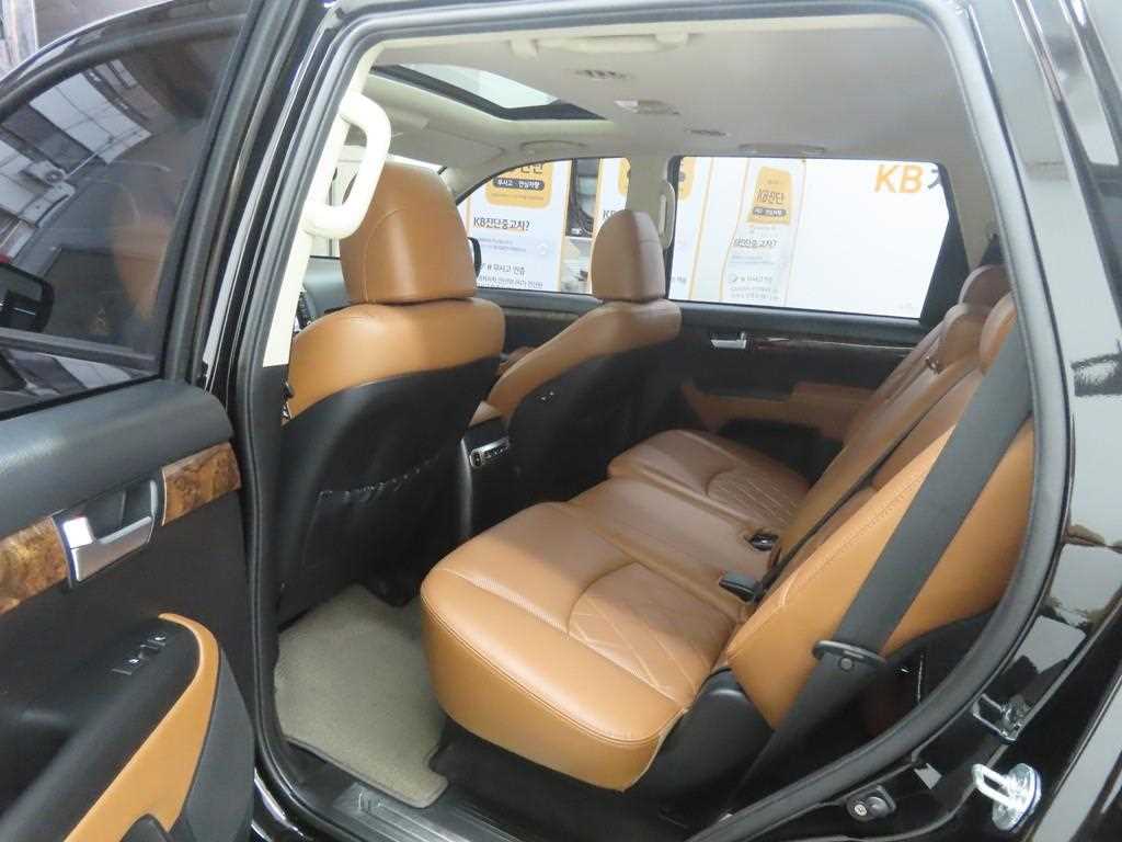 KIA Mohave - Vista 6