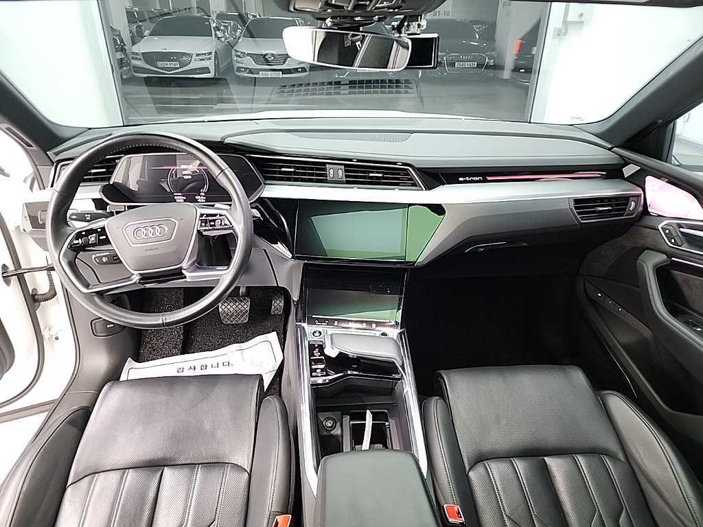 Audi e-Tron - Vista 7