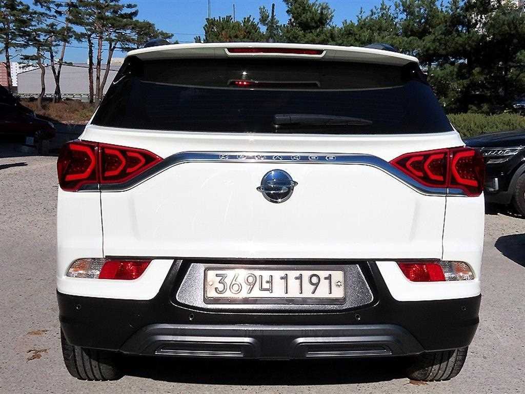 Ssangyong Korando - Vista 4