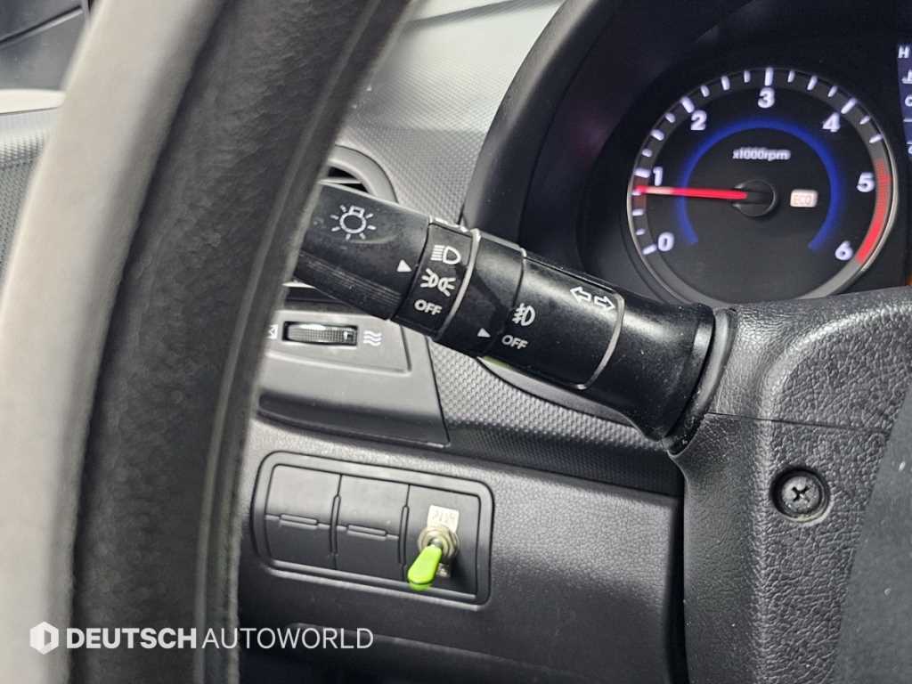 HYUNDAI Accent 2012 Blanco - Importación desde Corea - HF Imports Iquique - Foto 15