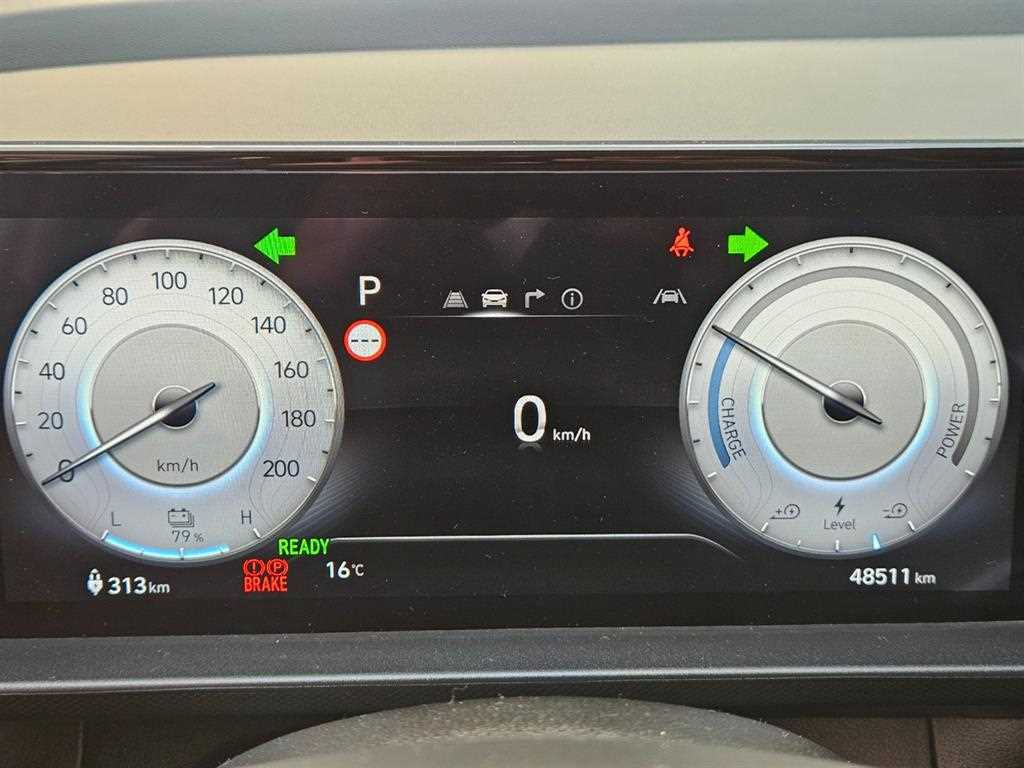 HYUNDAI Casper - Vista 11