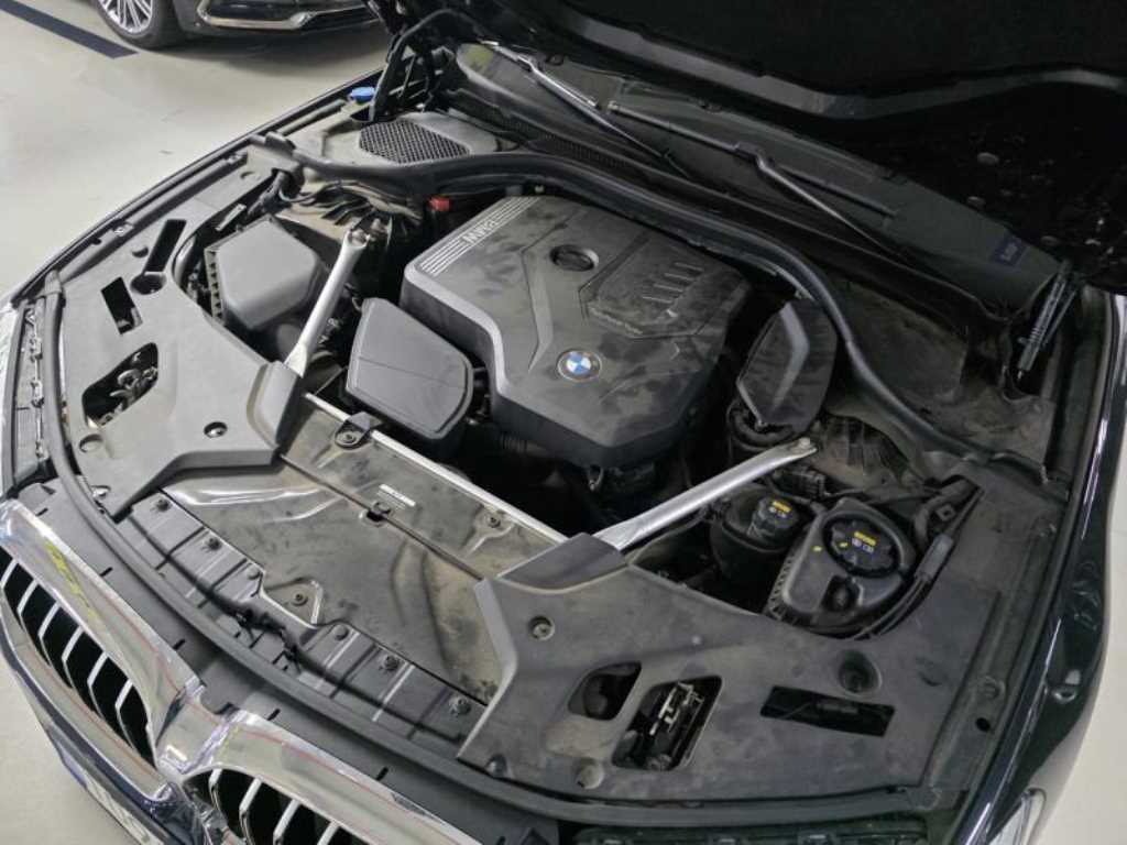 BMW 5 Series 2022 - Importación desde Corea - HF Imports Iquique - Foto 20