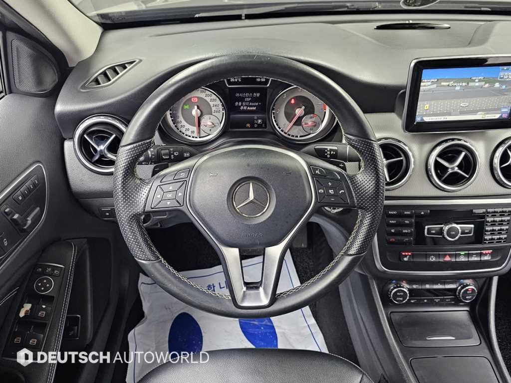 Mercedes Benz GLA Class 2015 Gris - Importación desde Corea - HF Imports Iquique - Foto 13