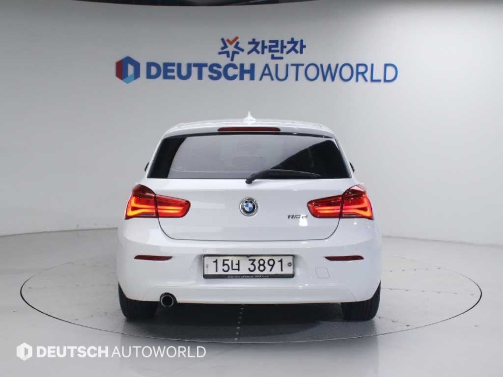 BMW 1 series - Vista 4