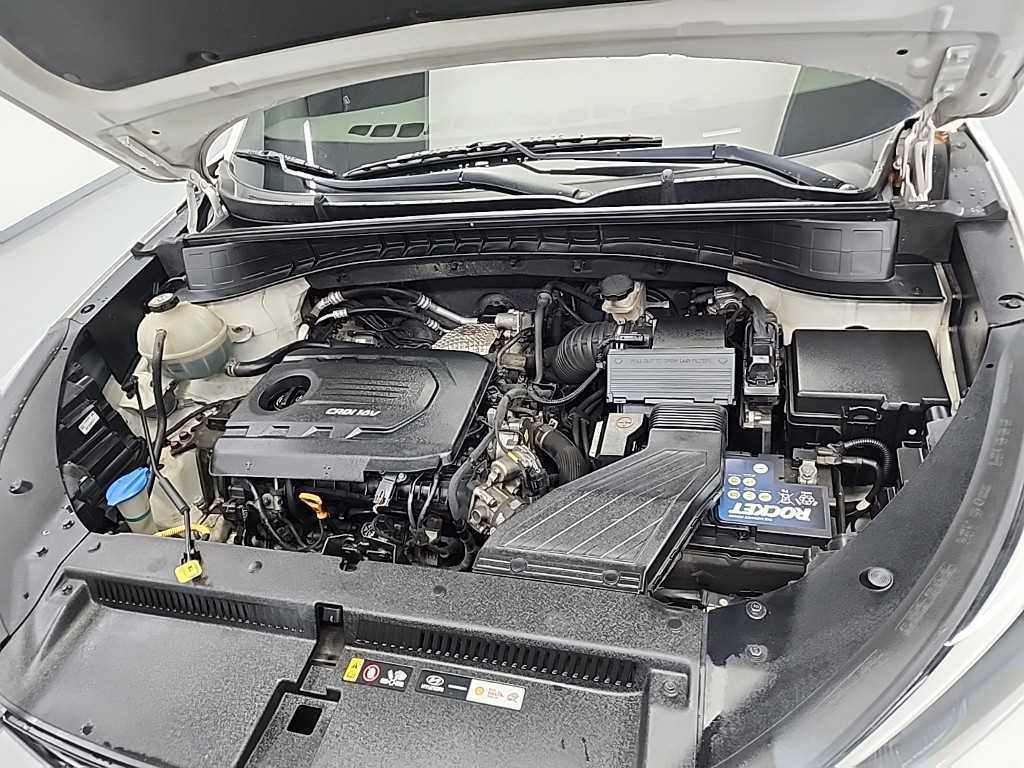 HYUNDAI Tucson - Vista 5