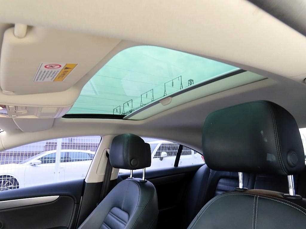 Volkswagen CC 2014 Blanco - Importación desde Corea - HF Imports Iquique - Foto 18