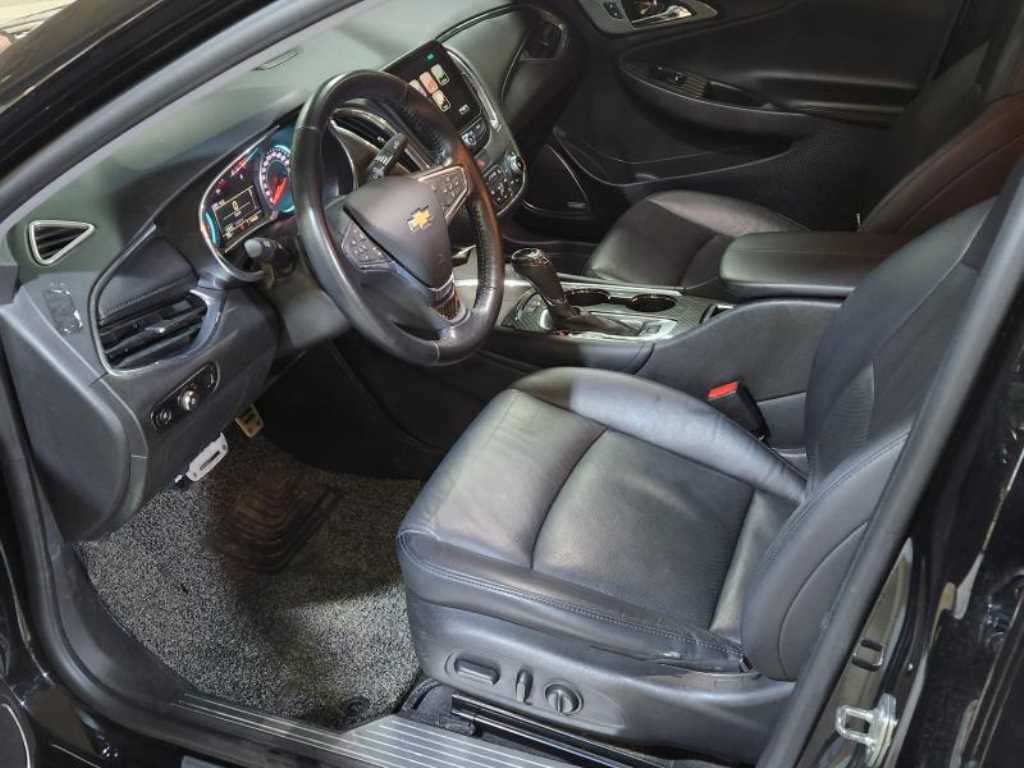 Chevrolet Malibu - Vista 8