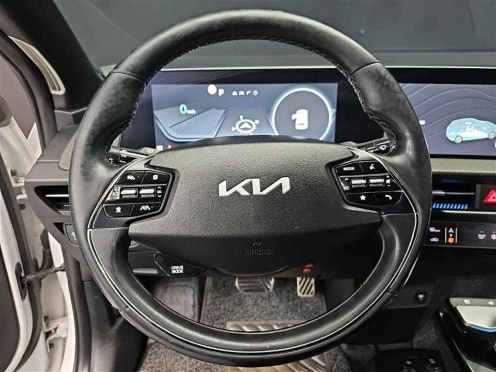 KIA EV6 - Vista 6