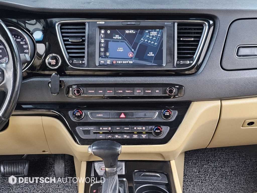 KIA Carnival 2017 Negro - Importación desde Corea - HF Imports Iquique - Foto 14
