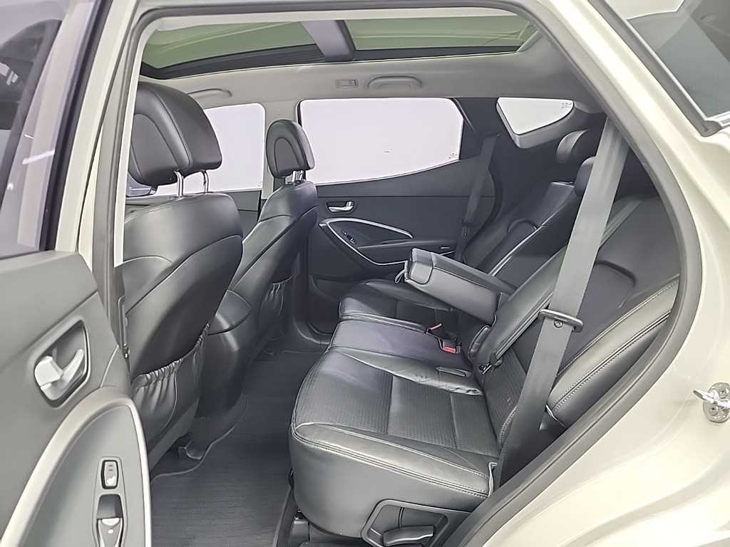 HYUNDAI Santa Fe - Vista 12