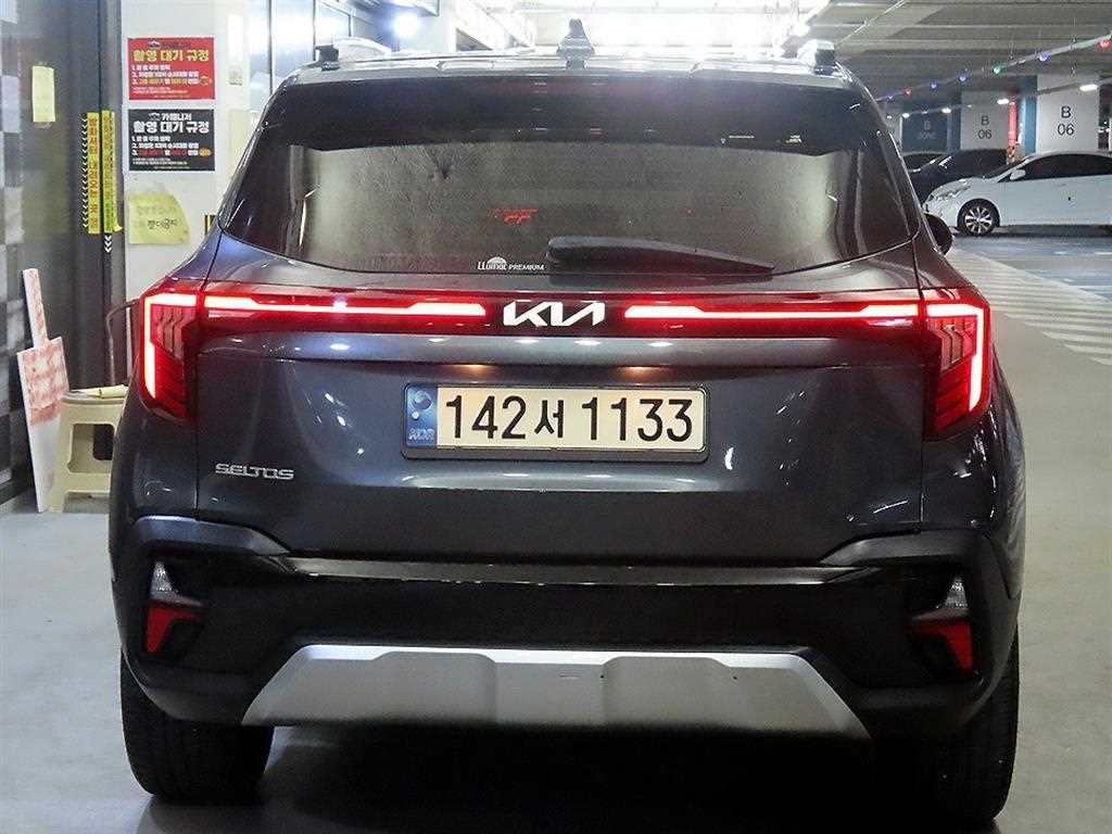KIA Seltos - Vista 5