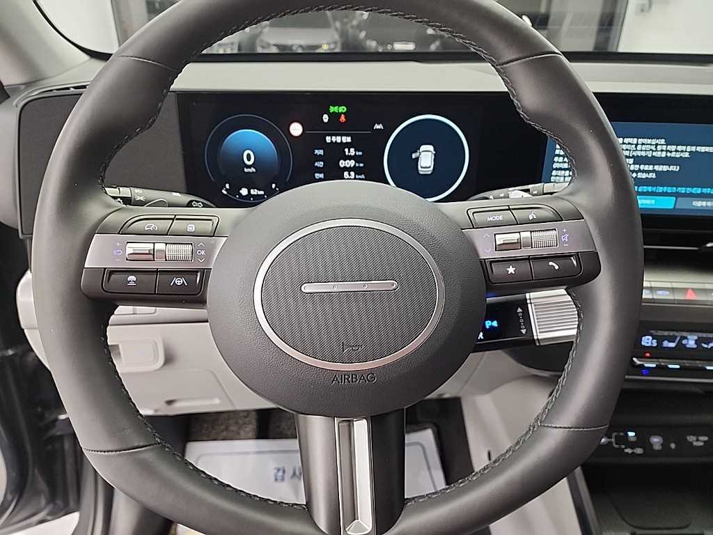 HYUNDAI Kona - Vista 9