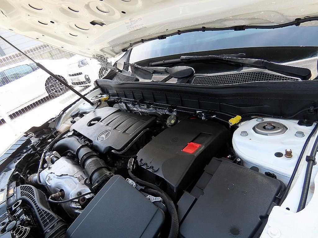 Mercedes Benz GLB Class 2021 Blanco - Importación desde Corea - HF Imports Iquique - Foto 19