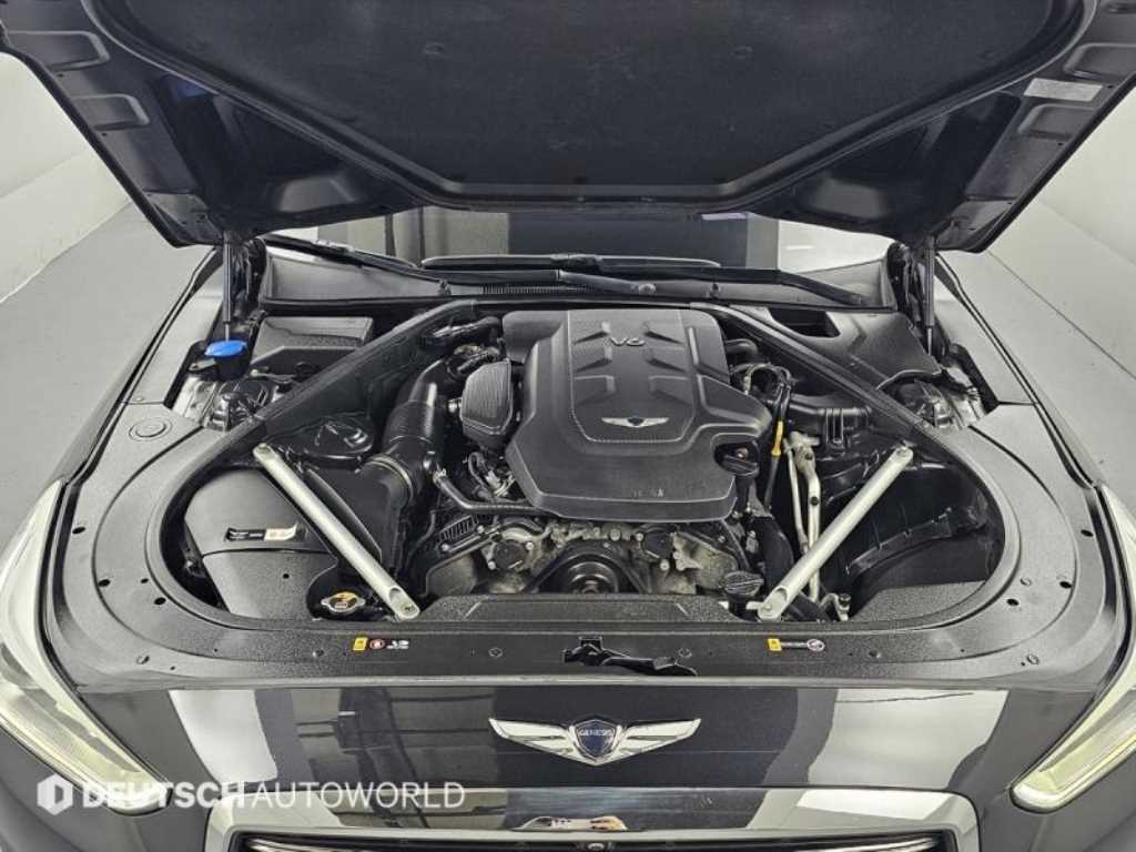 Genesis EQ900 - Vista 6