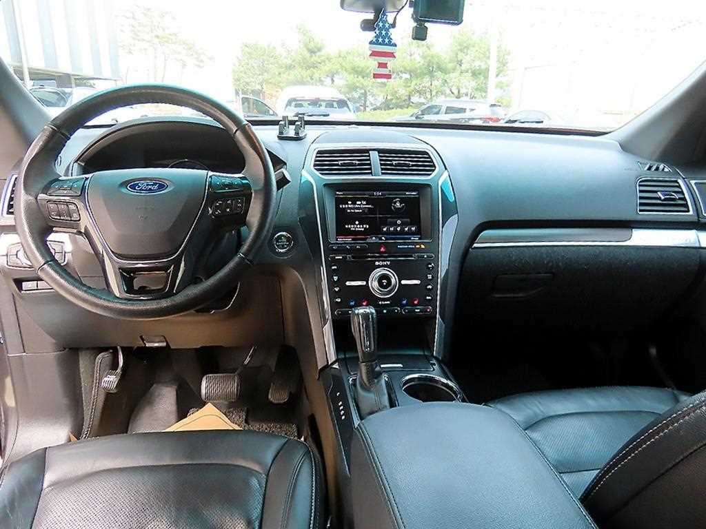 Ford Explorer - Vista 7