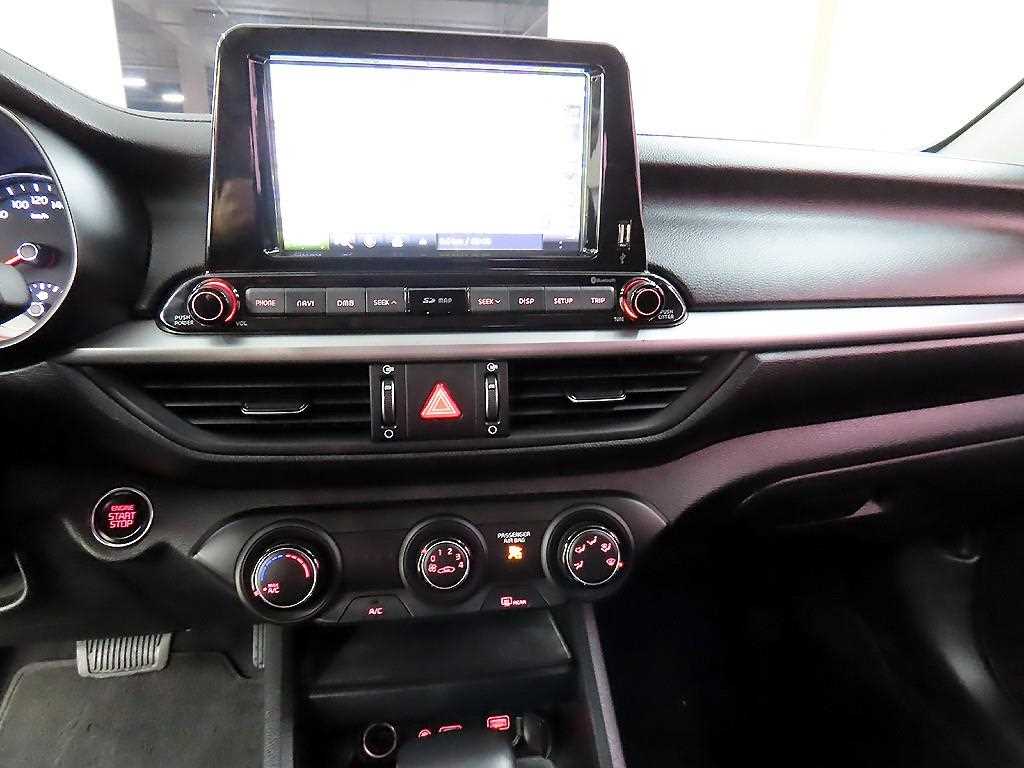 KIA K3 2021 Blanco - Importación desde Corea - HF Imports Iquique - Foto 14