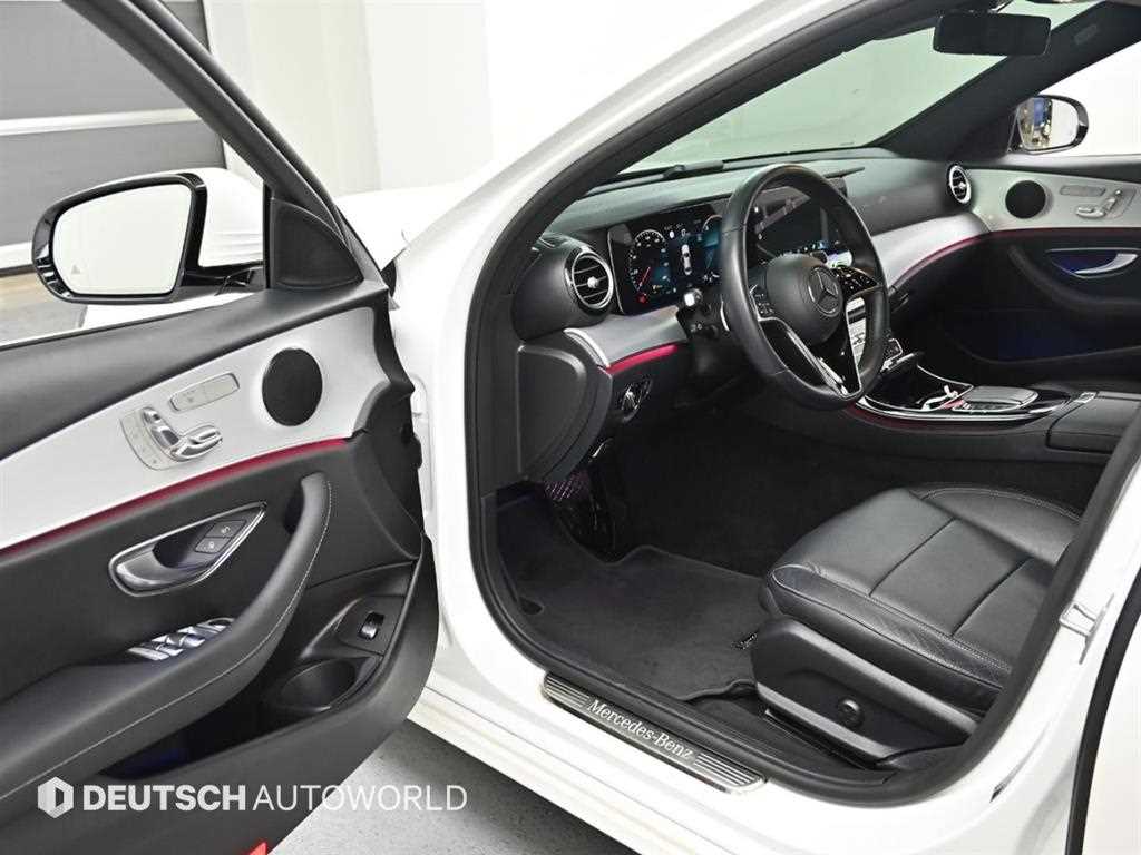 Mercedes Benz E class - Vista 11