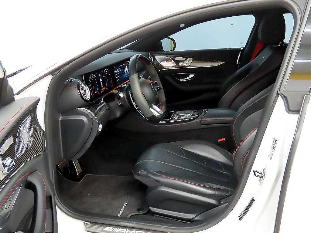 Mercedes Benz CLS Class - Vista 5