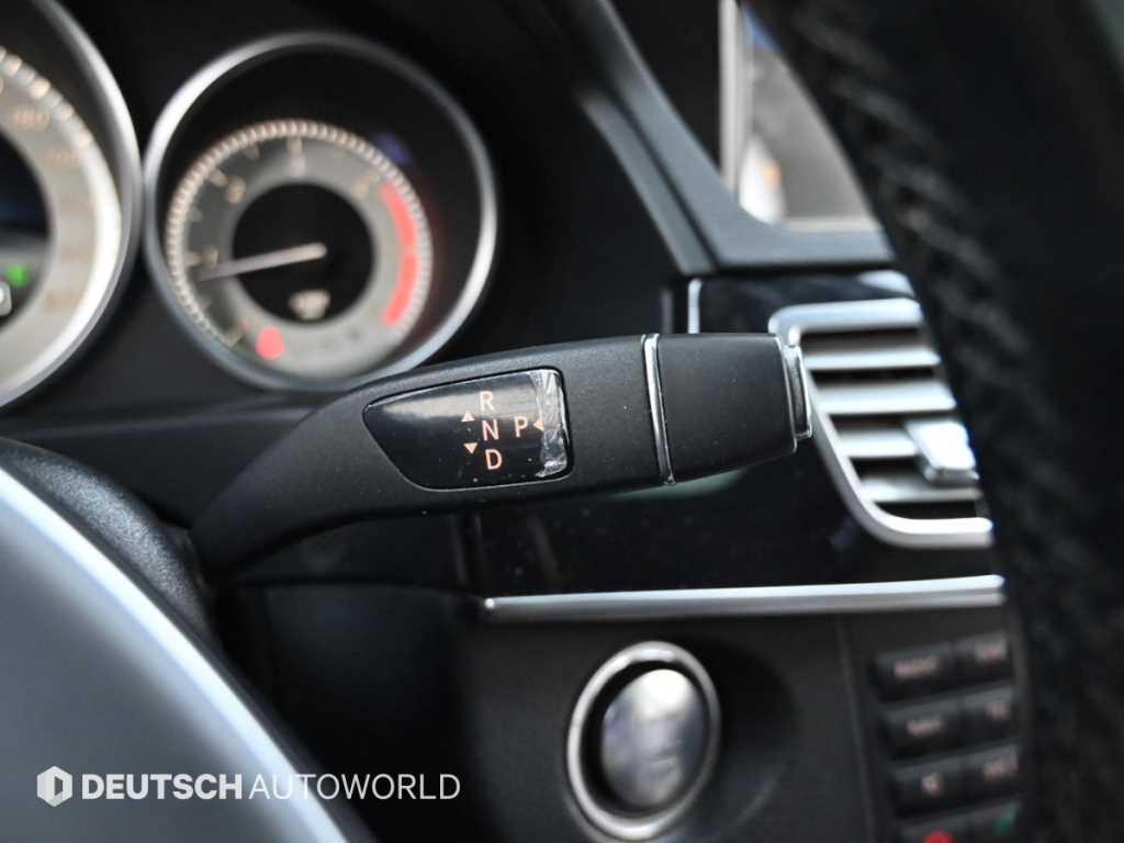 Mercedes Benz E class - Vista 9