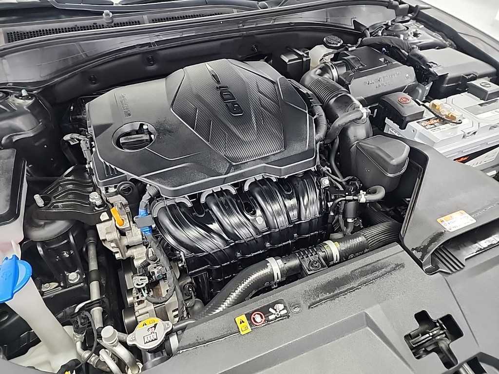 HYUNDAI Grandeur - Vista 5