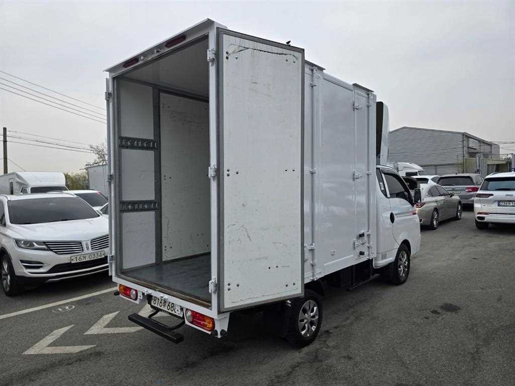 Small Truck Normal Box(High Deck) - Vista 7