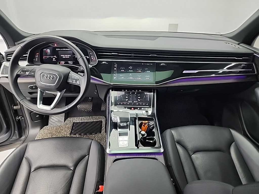 Audi Q7 - Vista 7