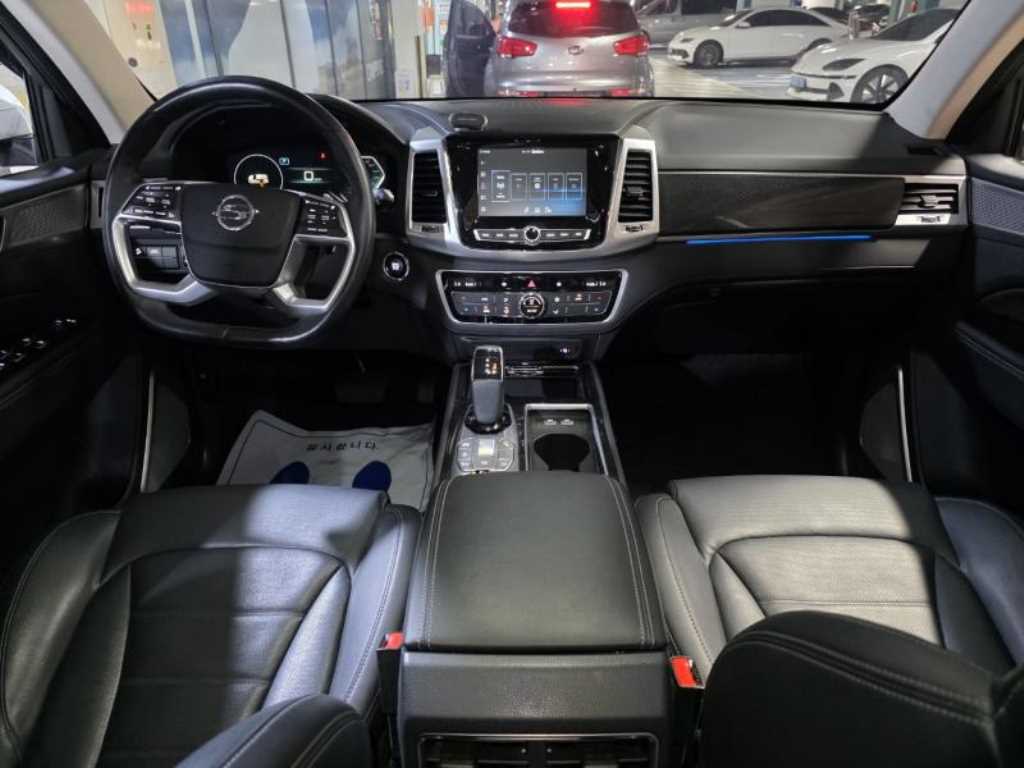 Ssangyong Rexton - Vista 10