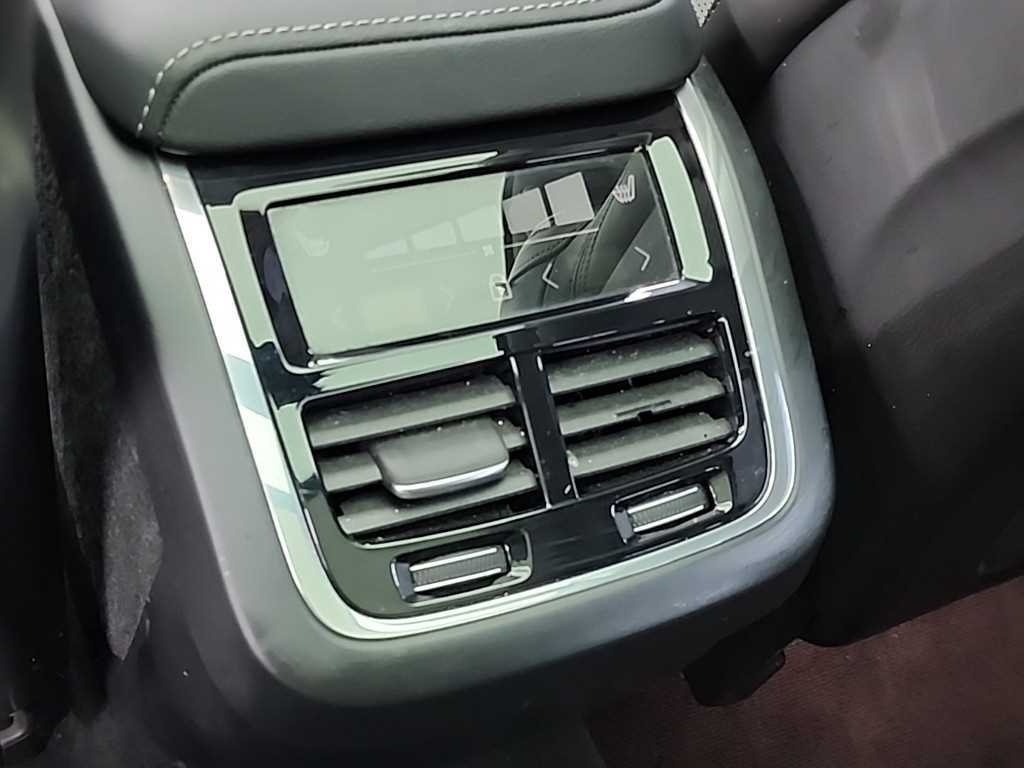 Volvo XC60 2021 Blanco - Importación desde Corea - HF Imports Iquique - Foto 13