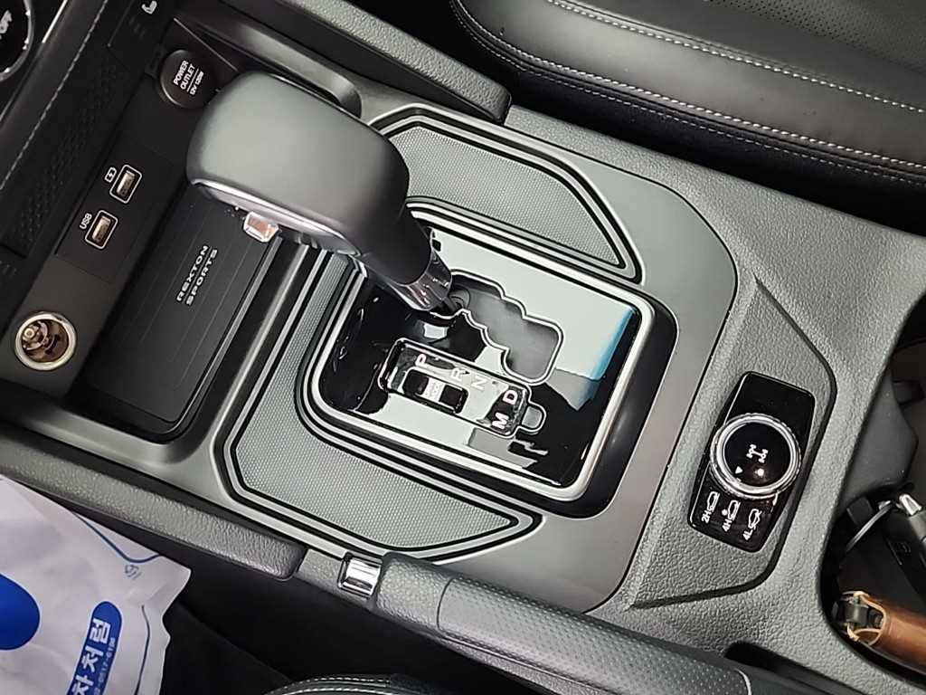 Ssangyong Rexton - Vista 8