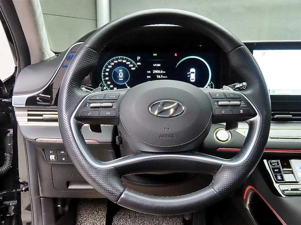 HYUNDAI Grandeur - Vista 9