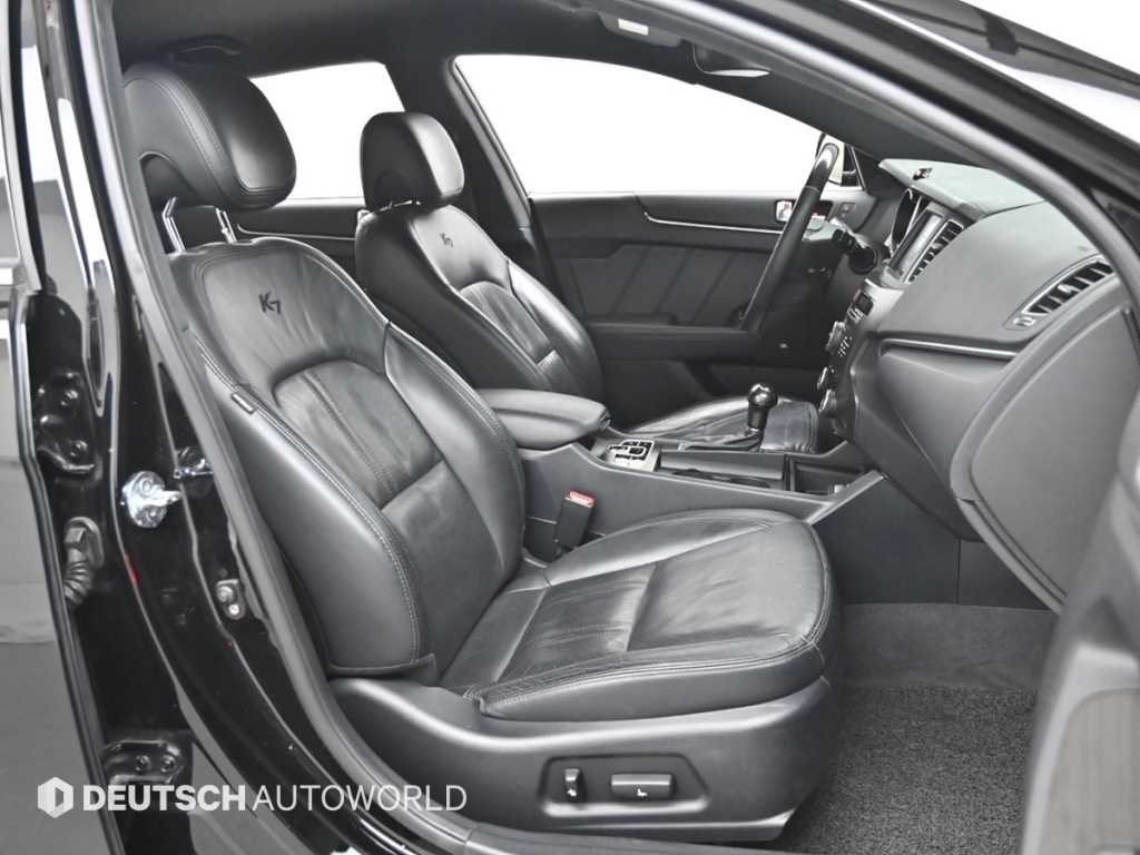 KIA K7 - Vista 10