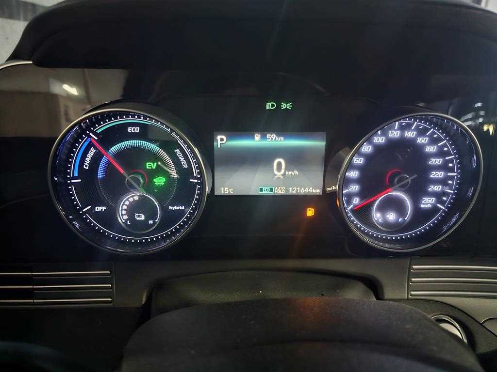 HYUNDAI Grandeur - Vista 4