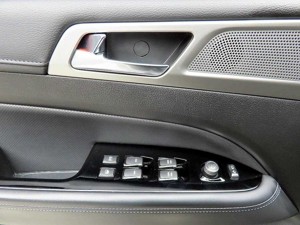 Ssangyong Rexton - Vista 11