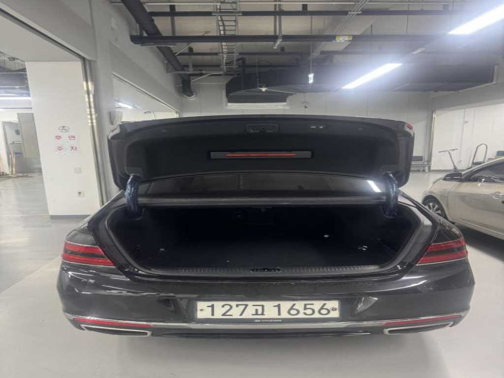 Genesis G90 2019 Negro - Importación desde Corea - HF Imports Iquique - Foto 14