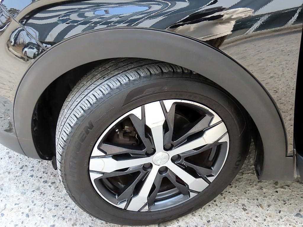 Peugeot 5008 2019 Negro - Importación desde Corea - HF Imports Iquique - Foto 20