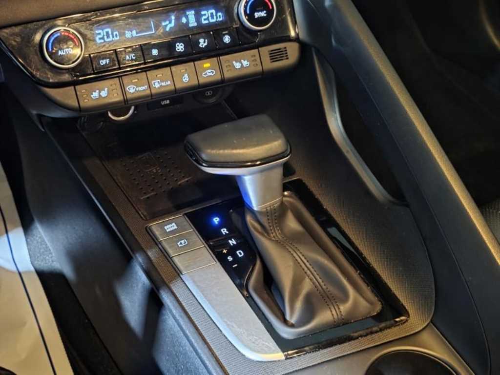 HYUNDAI Avante 2023 Blanco - Importación desde Corea - HF Imports Iquique - Foto 15