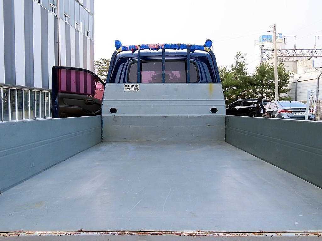 Small Truck Cargo (small) - Vista 5