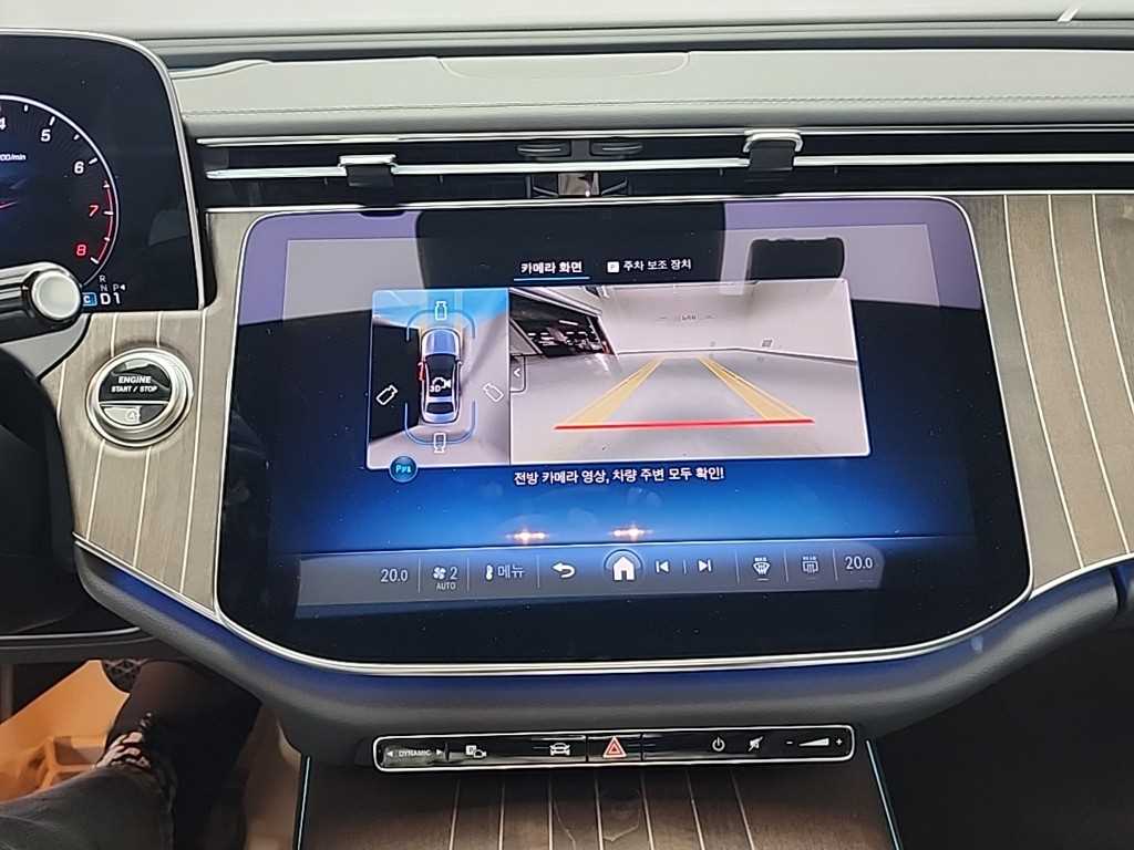 Mercedes Benz E class - Vista 10