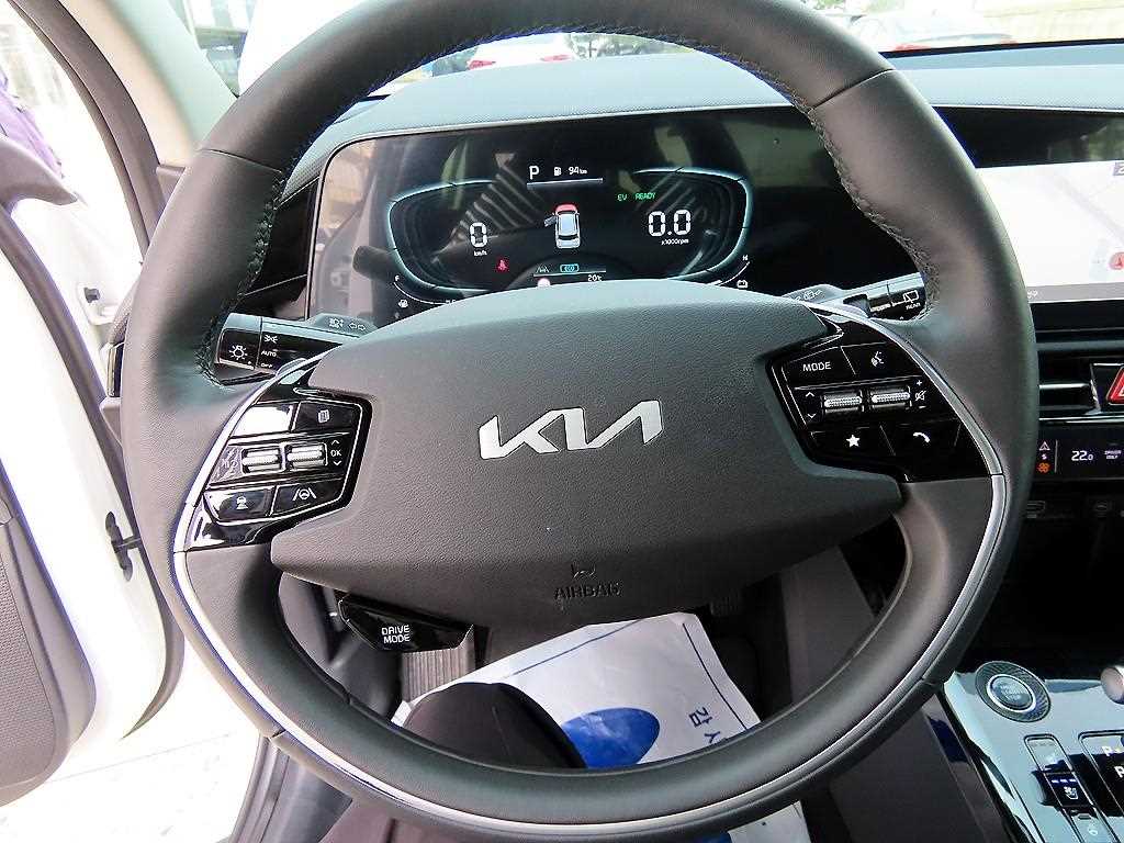 KIA Niro - Vista 8