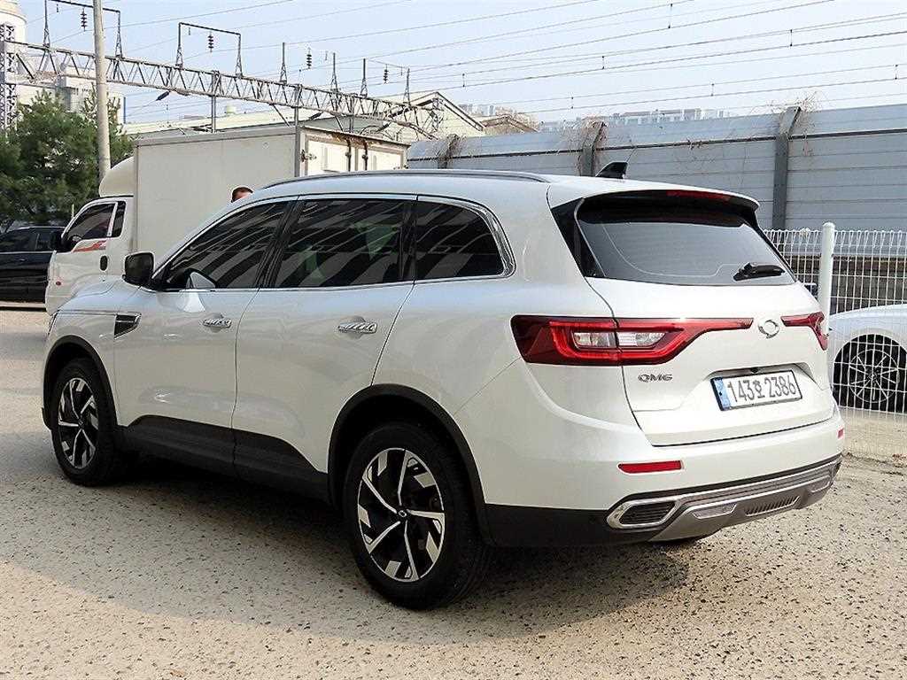 SAMSUNG QM6 - Vista 3