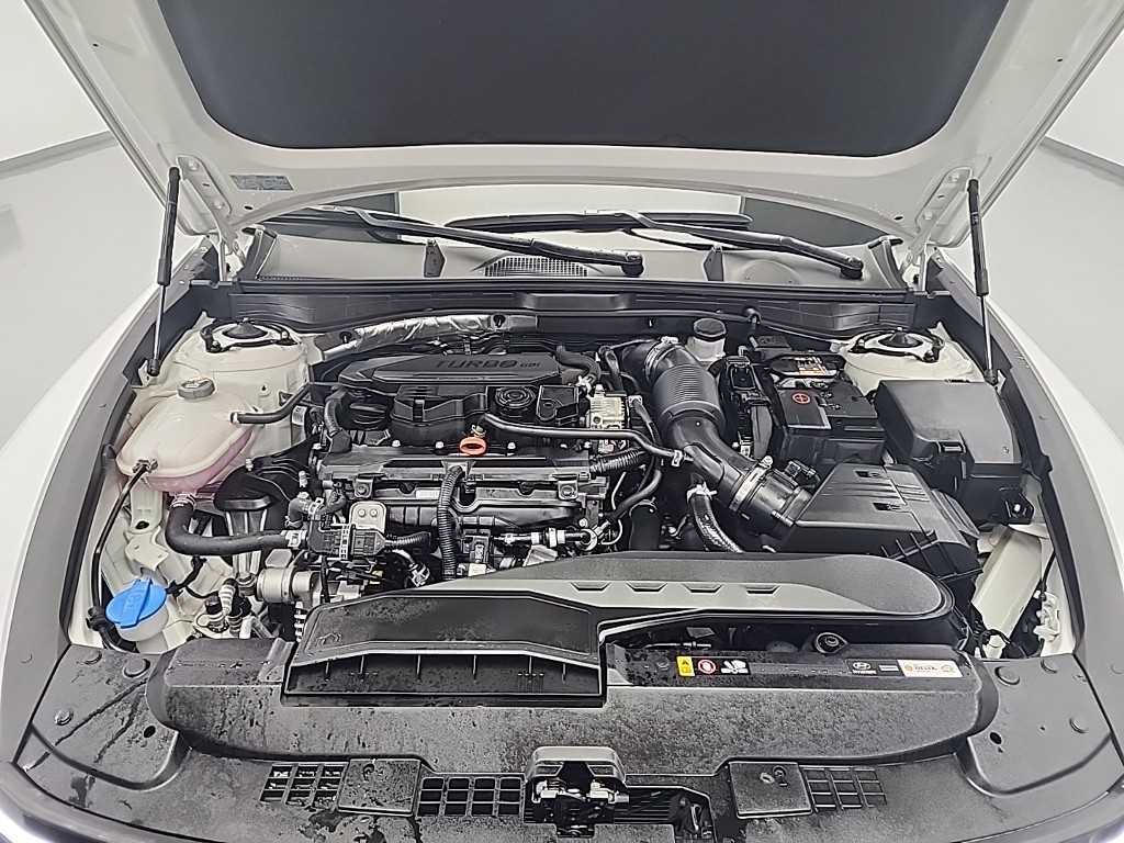 HYUNDAI Sonata - Vista 5