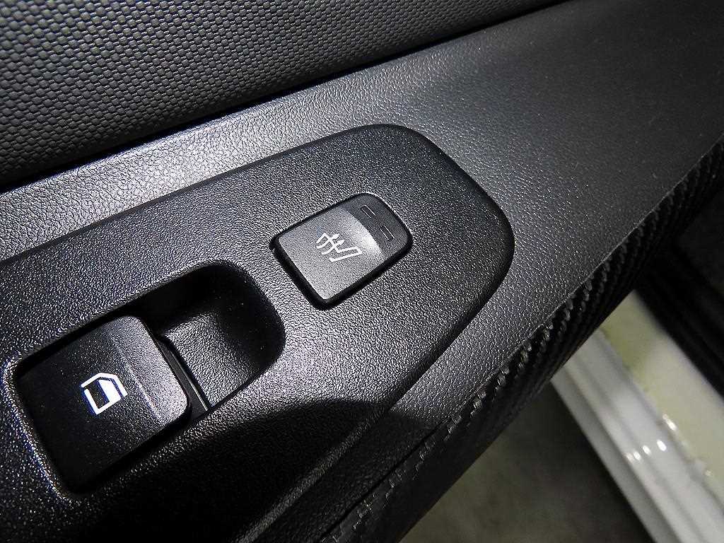 HYUNDAI Avante 2021 Blanco - Importación desde Corea - HF Imports Iquique - Foto 15