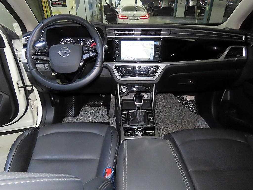 Ssangyong Korando - Vista 10