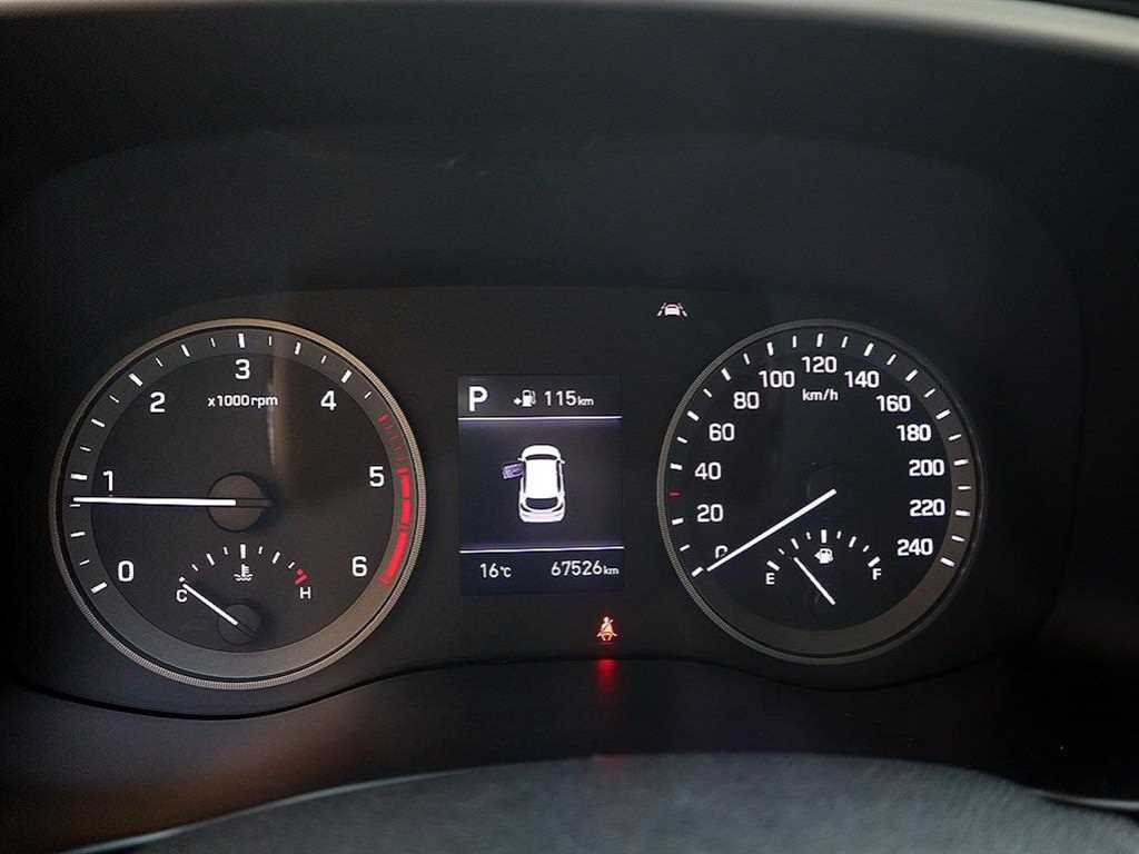 HYUNDAI Tucson - Vista 9