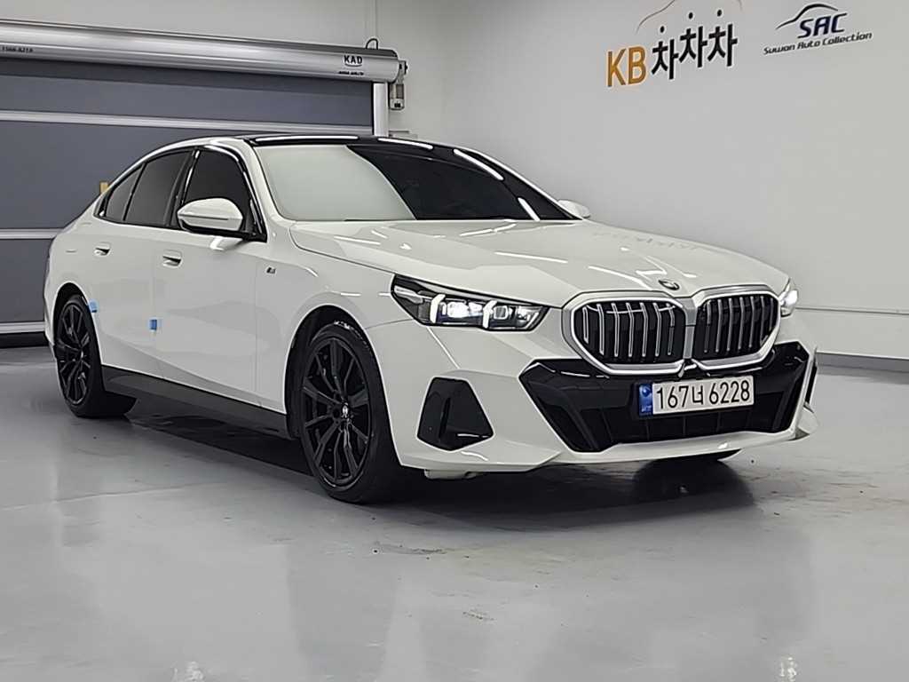 BMW 5 Series - Vista 4