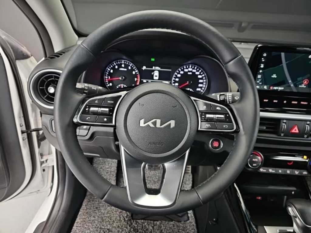 KIA K3 - Vista 7